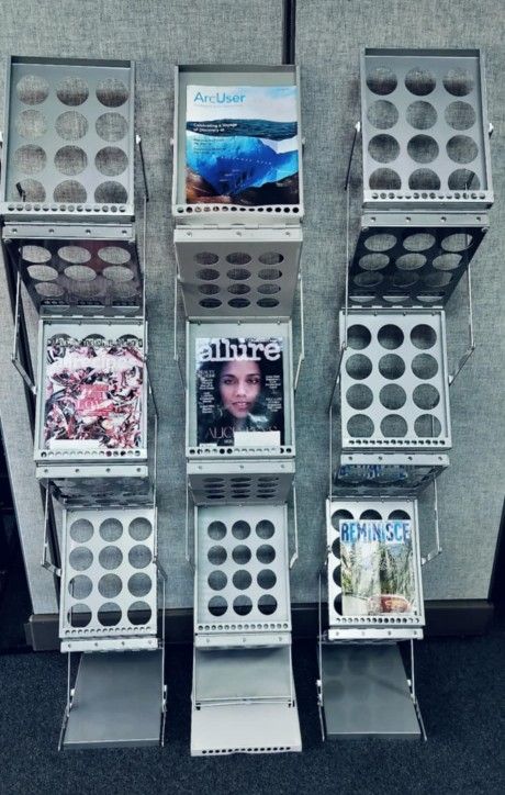 Foldable magazine rack/ book display/ store display