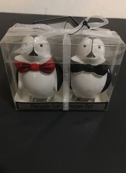Penguin salt & pepper
