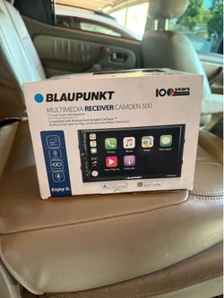 Speakers and CarPlay set