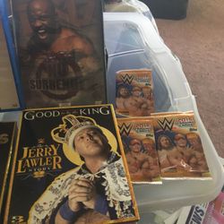 WWE dvd/ Blu Ray & Trading Cards