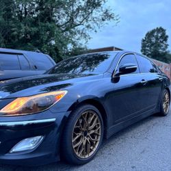 2012 Hyundai Genesis