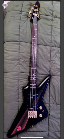 Rare vintage 1983 Aria Pro II ZZB Deluxe Bass