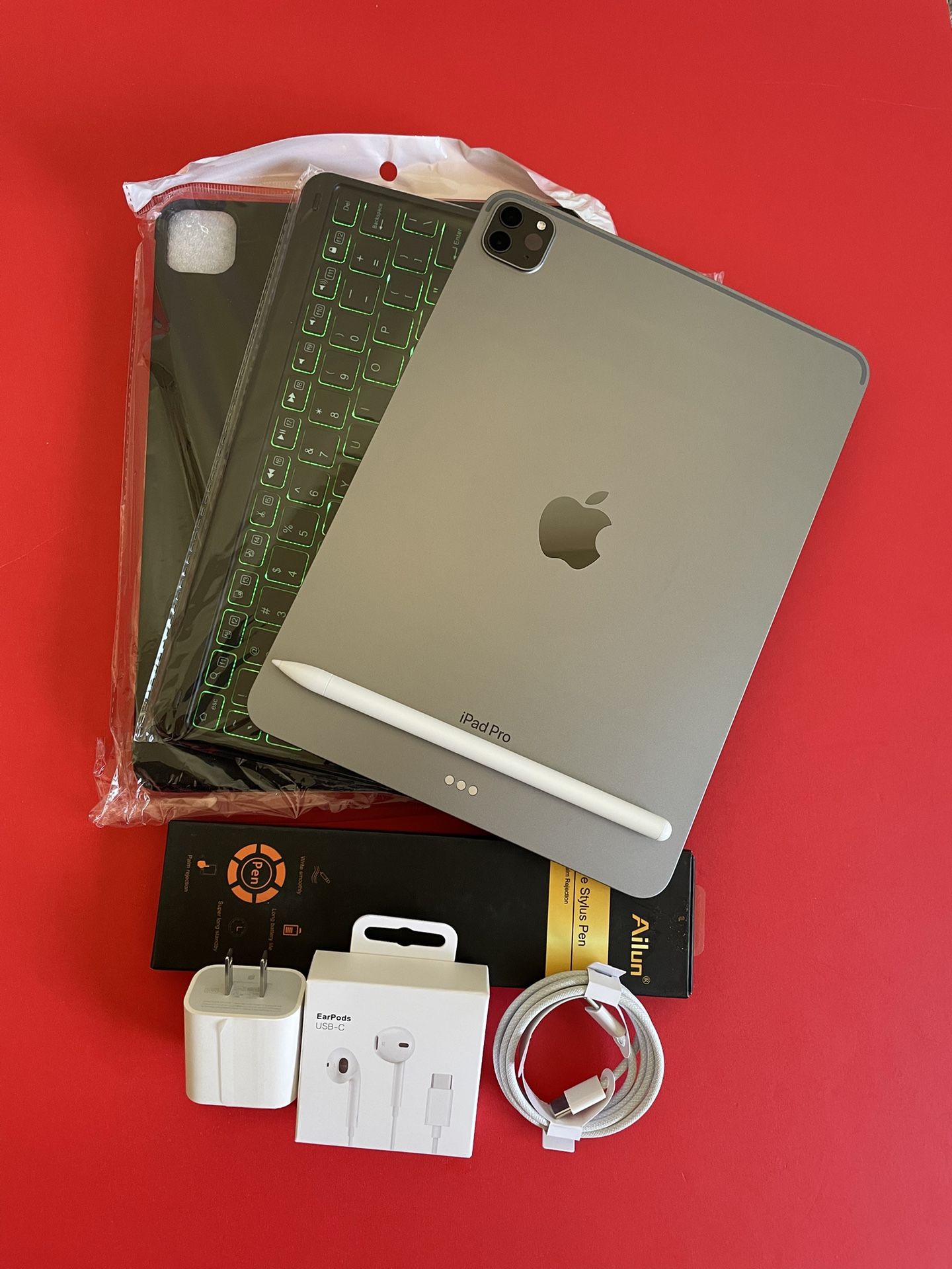 128GB Apple IPad Pro 11” 4th Generation (2022 Model / M2 chip ) with Keyboard, pen & Accessories (256gb /512GB) 