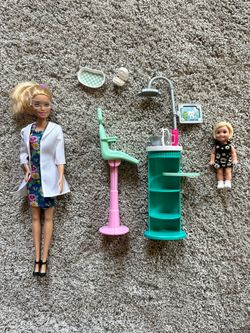 Barbie careers dentist set