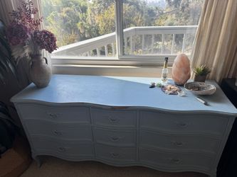 Henrendon Vintage Dresser 1980’s