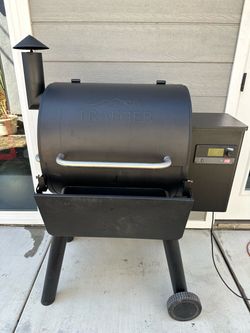 Traeger (Pro) 575