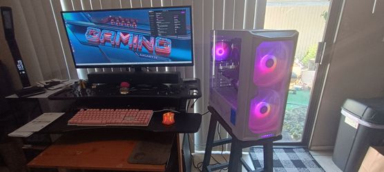 Ryzen 7 w Lian LI case