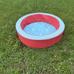 Ball Pit With New Balls- Clean