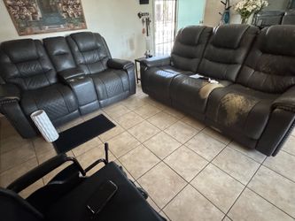 Power Reclining Sofas
