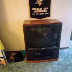 Mitsubishi 36' Tv