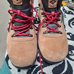 Columbia.  Size 15. Waterproof. Made In Vietnam 