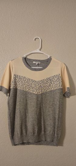 Short Sleeve Knit Sweater Top size M