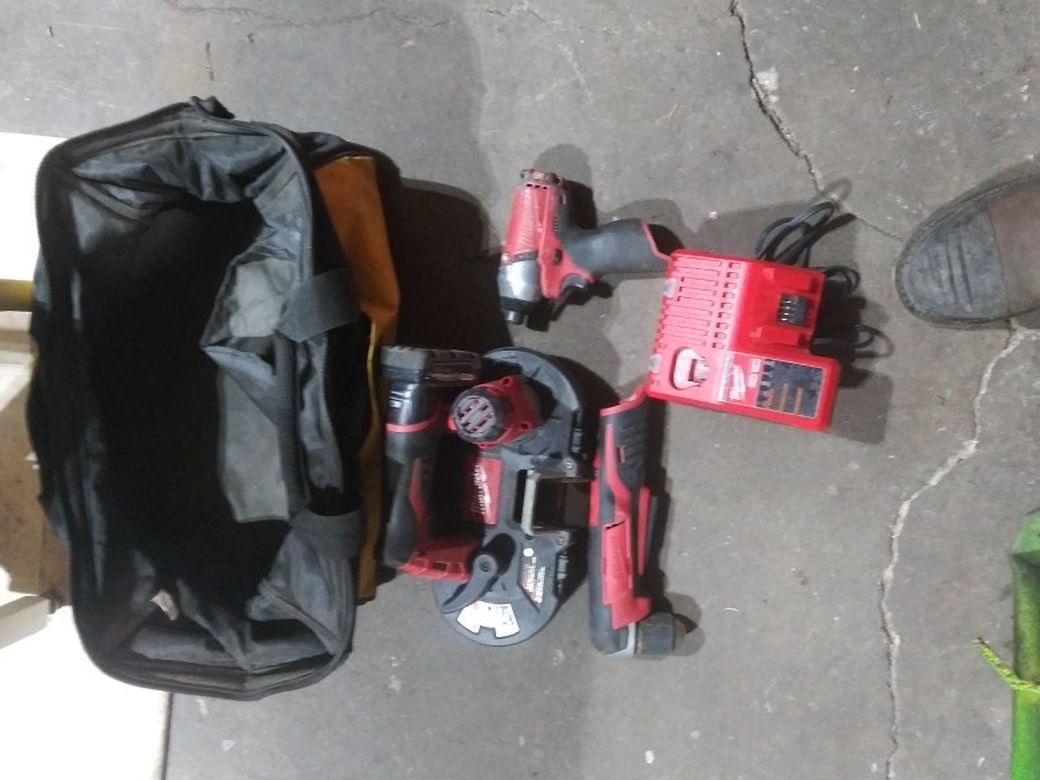 Milwaukee M12 Bundel