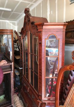 China cabinet or display