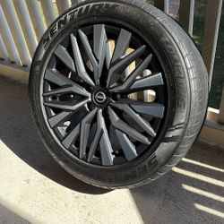Nissan Tire Set 17 Inch