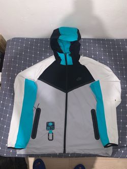 Nike Tech Woven Windrunner Full Zip Jacket IB8956-010 Size: Large