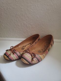Mootsies Tootsies brand flats size 7.5