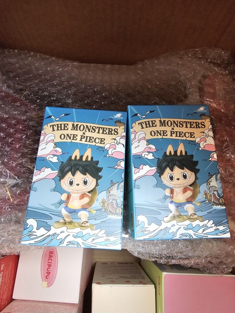 2 One Piece X The Monsters Labubu