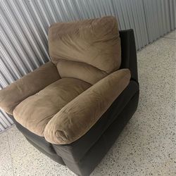 Rocker recliner