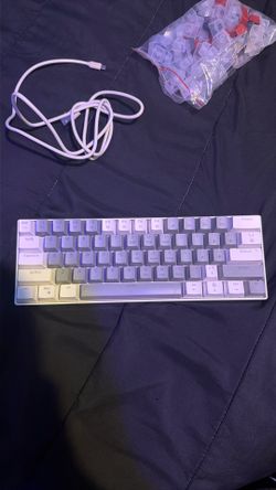 Keyboard+ 2 mousepads