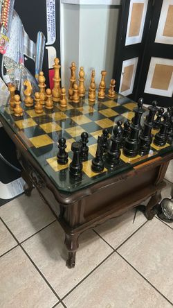 Chess set