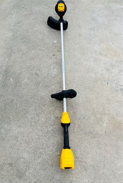 Dewalt 20V Cordless String Trimmer (TOOL ONLY)