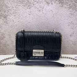  𝐏𝐑𝐀𝐃𝐀  Nappa Gaufre Small Sound Chain Flap Shoulder Bag 