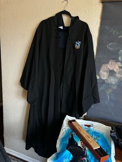 Universal Studios Harry Potter Robe and Wand