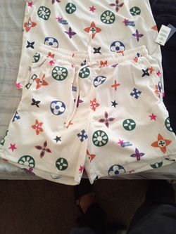 L&v style Short set