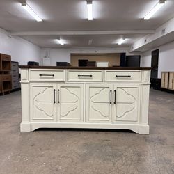 White & Wood Sideboard / Buffet / Storage / TV Stand