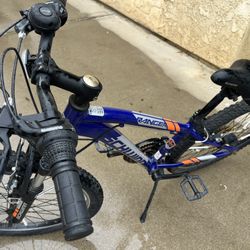 2020 Schwinn Mountain Bike Model S3400TGJ, 25 in.