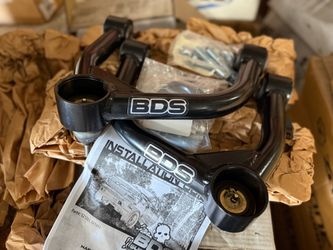 19-26 Chevy/Gmc1500 Bds upper control arms (brand new)