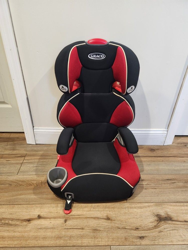 Graco Affix Highback Booster Seat with Latch System, Atomic - Barely Used, Very Clean....(Smoke And Pet Free House)