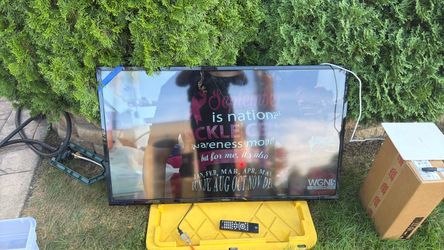 Westinghouse Flat Screen TV with Remote