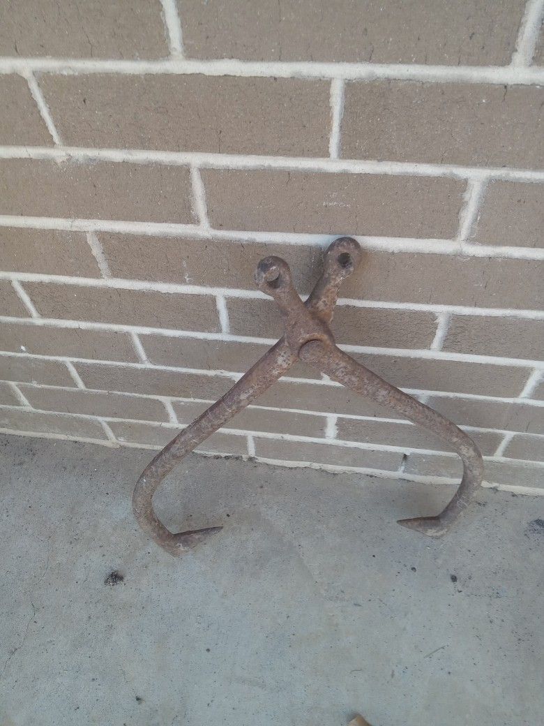 Antique Ice Thongs