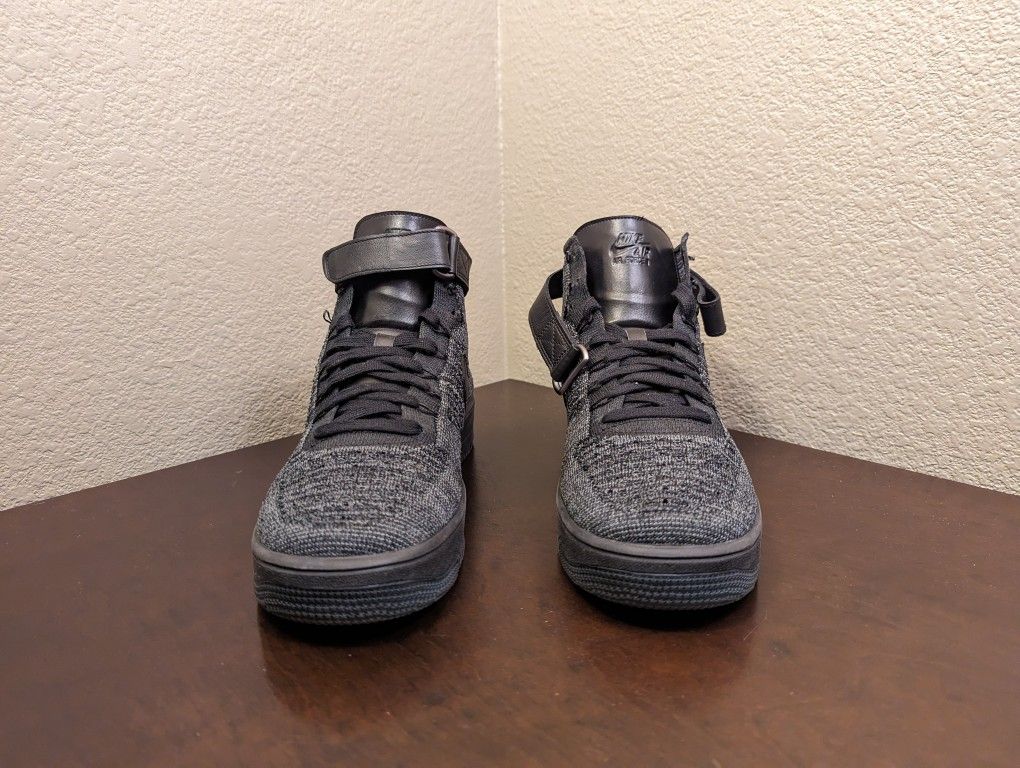 NIKE Air Force Ultra Mid FlyKnit Black/Gray 817420 001 Men's Size