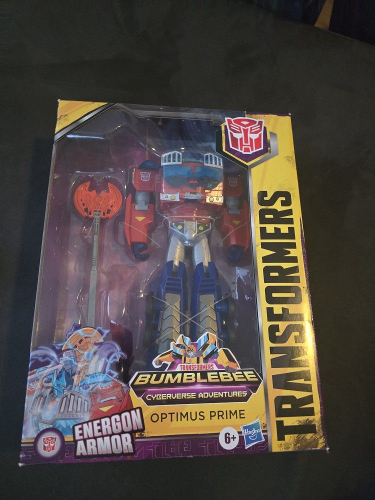 Transformers Cyberverse Ultimate Class Optimus Prime