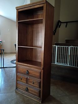 Wood book shelf