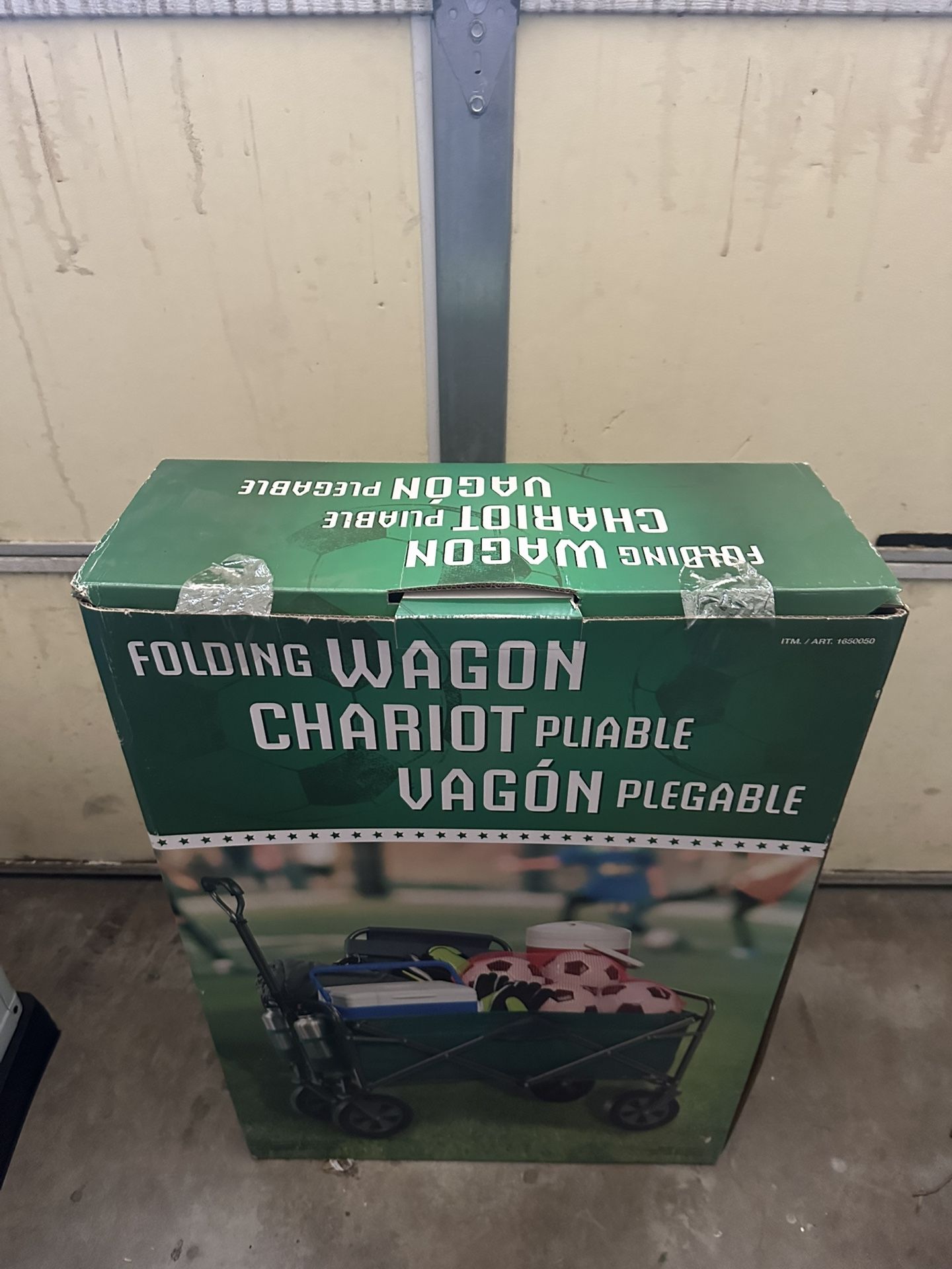 New Folding wagon Chariot Beach Cart Camping Field trips Cart Park Gym