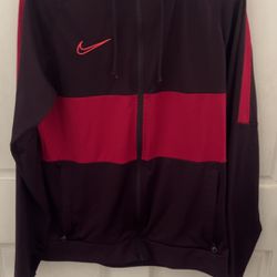 Nike Women’s Dri-Fit Jacket/Sweater