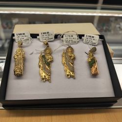 14k10k Gold Different Prices Different Grams Layaway Available 10% Dwon If You Interested Please Make Sure You Ask For Maribel Thank You 