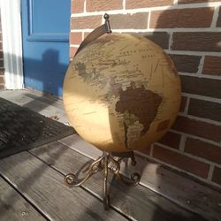 Vintage World table globe
