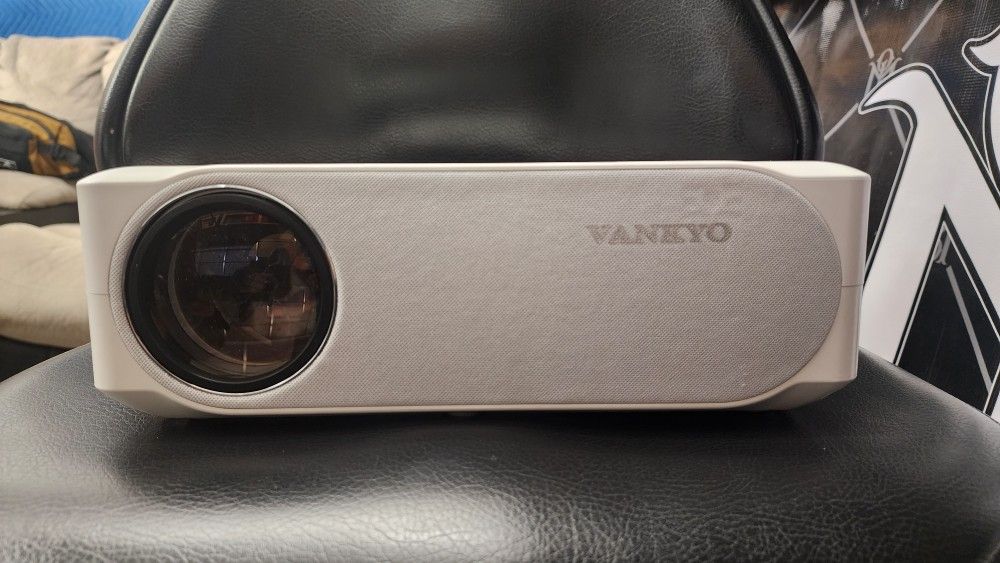 Vonkyo V630W Projector