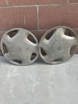 Tapaderas Toyota Original Las Dos Por $30