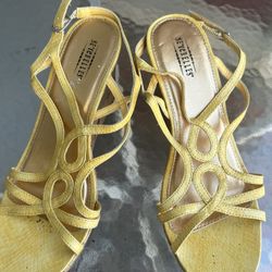 Seychelles Womens’ Yellow Wedges