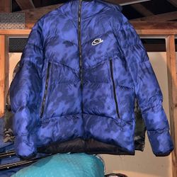 Men’s Nike Downfill Wind Runner