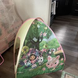 Gabby Cat Foldable Tent 