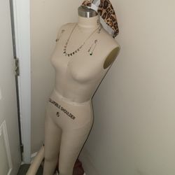 Fashion Designers Mannequin