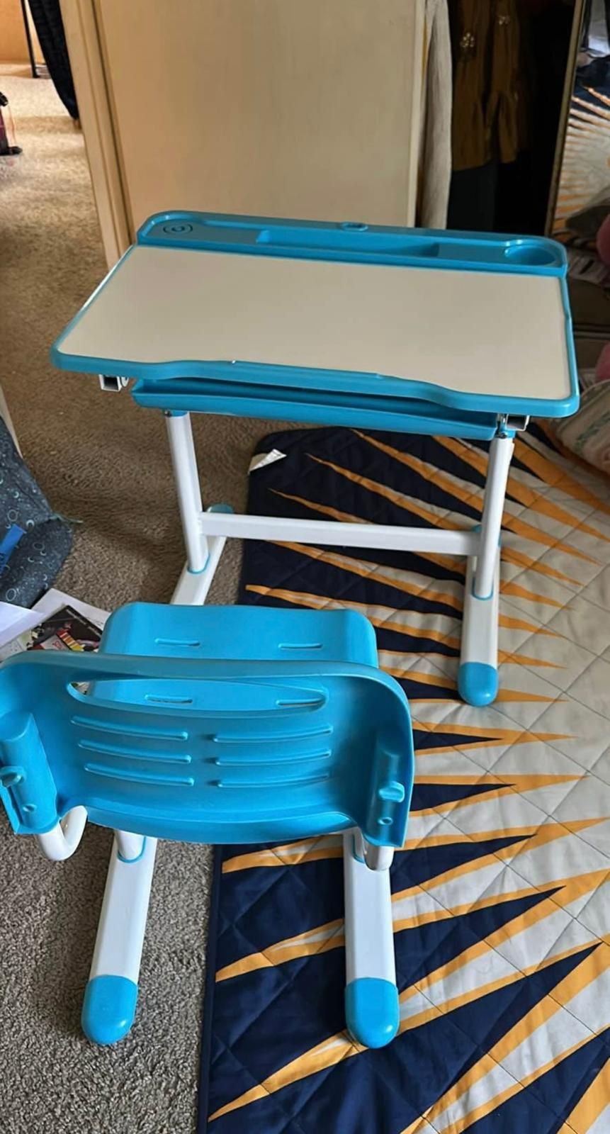 Height Adjustable Kids Study Table And Chair