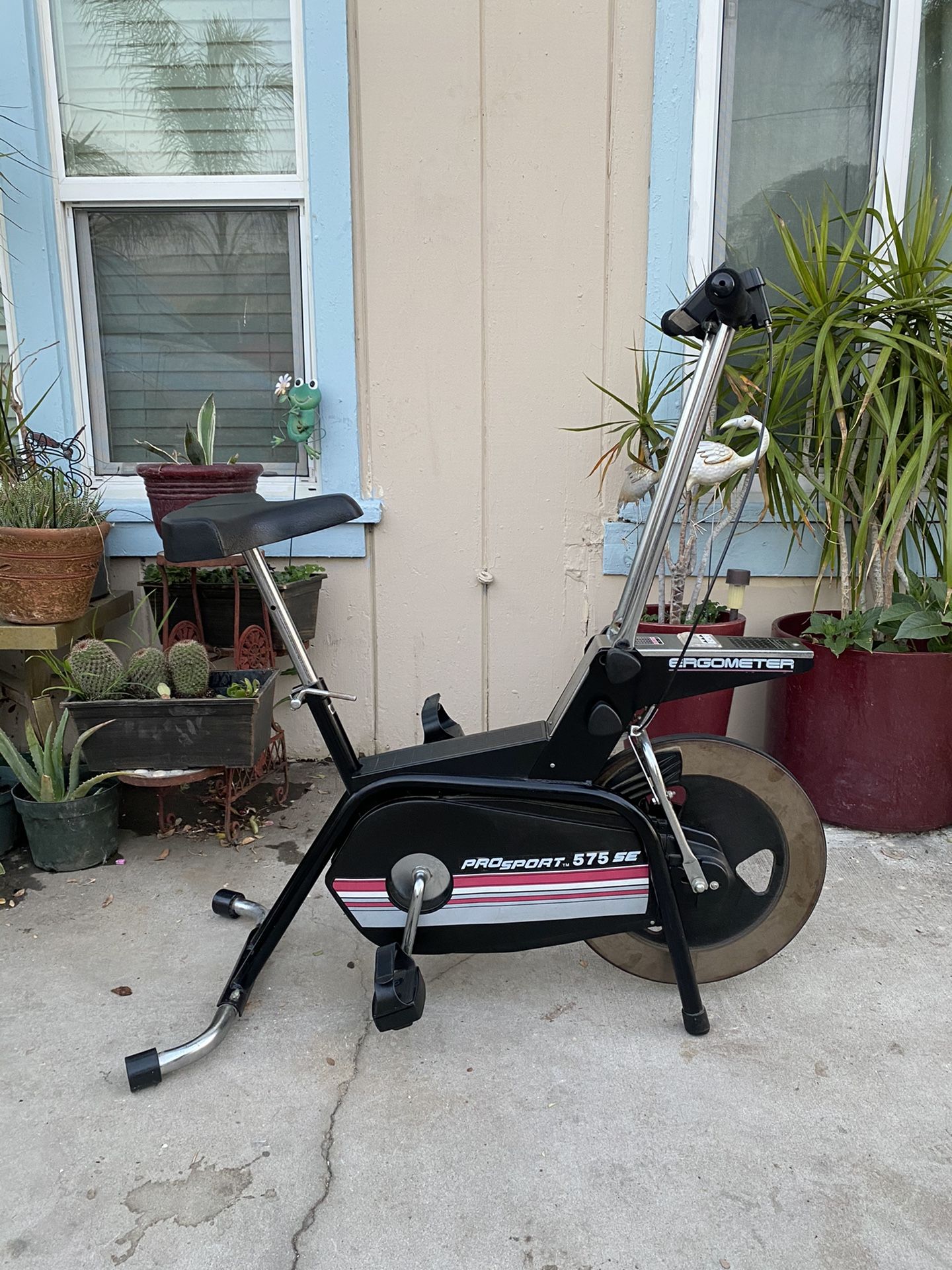 Pro Sport 575 SE Stationary Exercise Bike 